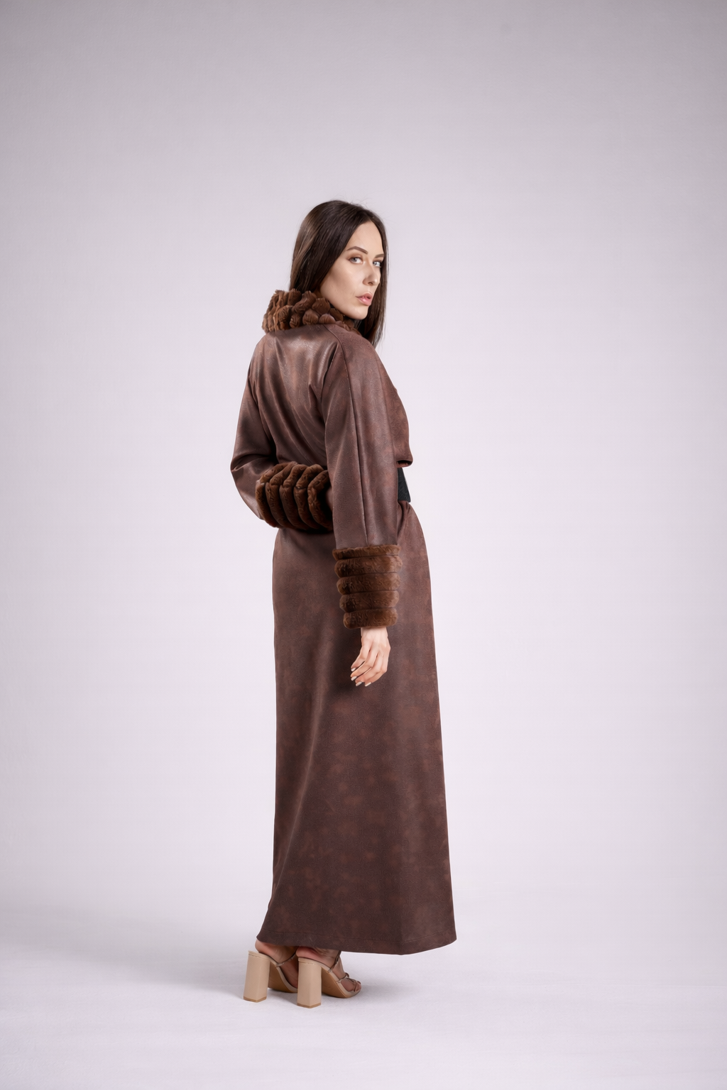 Deep Brown with Cocoa Fur - Image 4