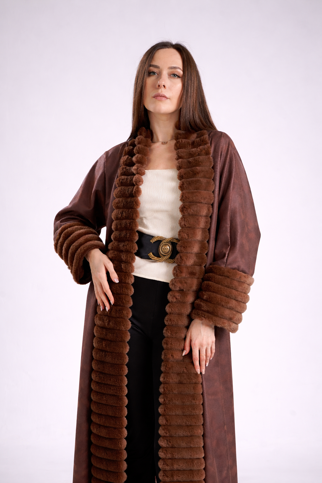 Deep Brown with Cocoa Fur